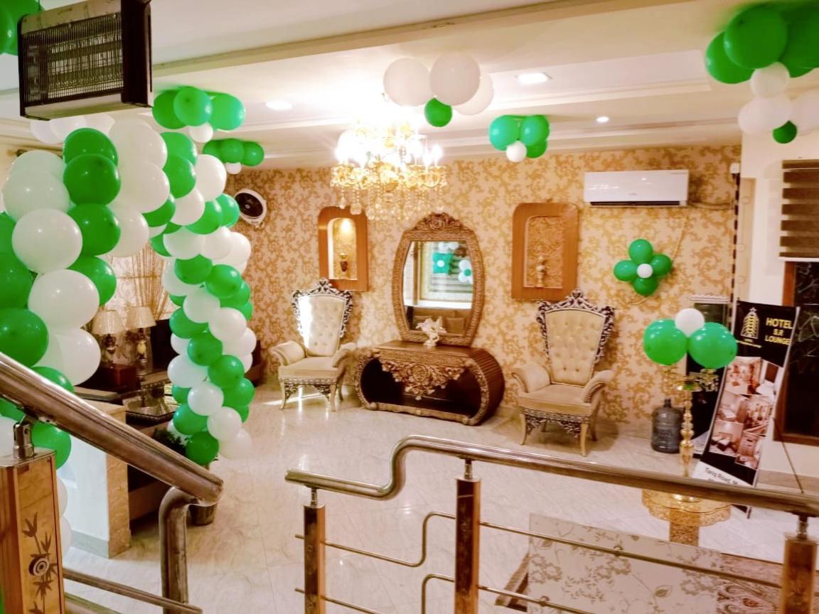 Hotel S.R. Lounge Multan Buitenkant foto